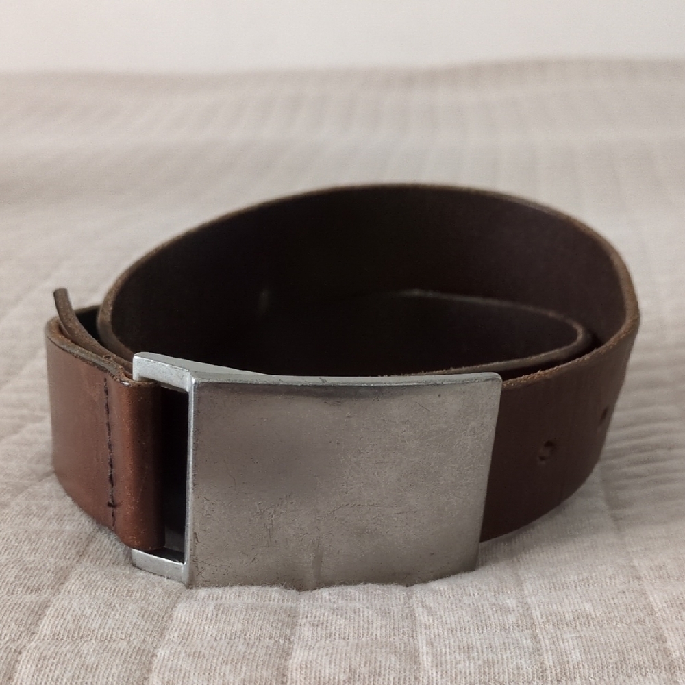 Vintage Style Brown Leather Belt